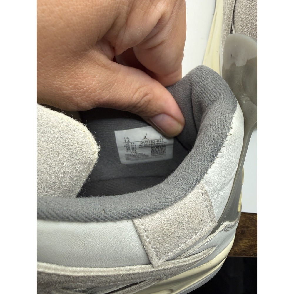Air Jordan 4 Retro SE Craft Photon Dust Grey & White Mens 7.5 - Picture 8 of 9